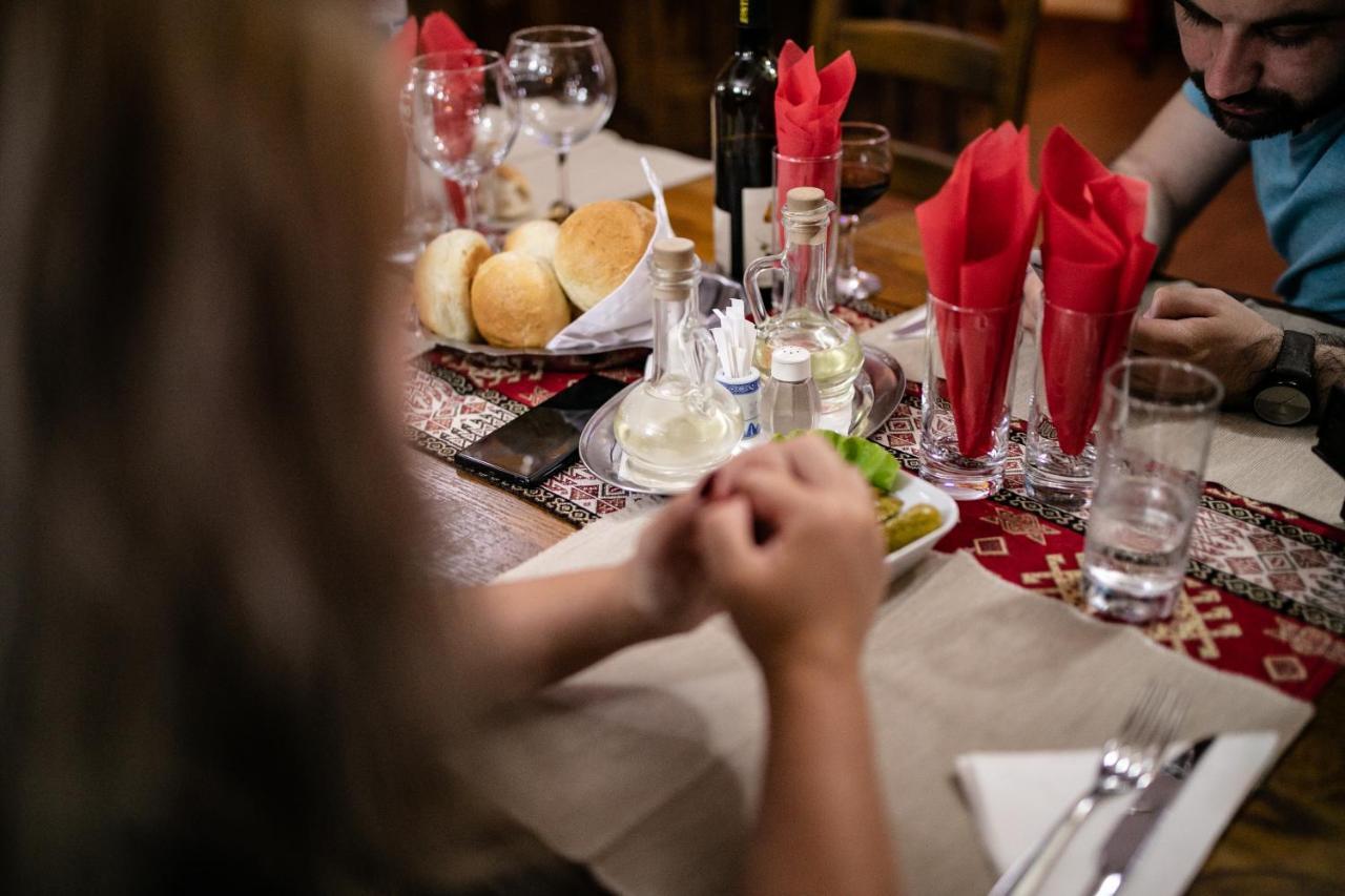 Pensiune Restaurant Route60 Ciucea Eksteriør bilde